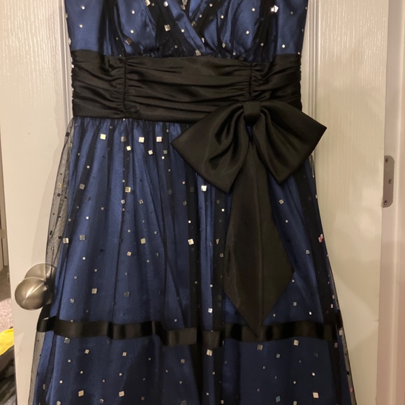 Navy Blue and Black Dress - Picture 2 of 4
